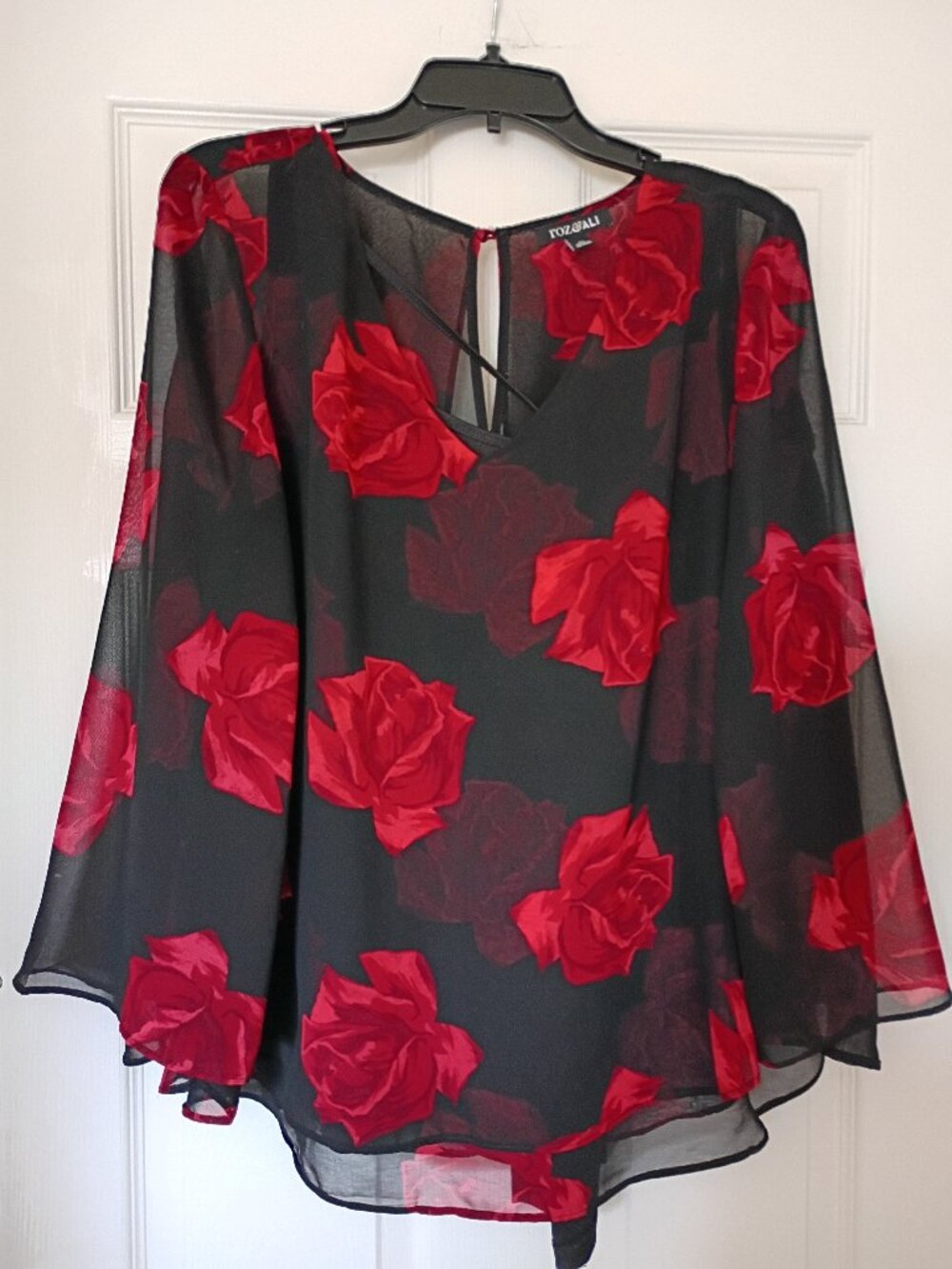 GAUZY! Roz & Ali Sheer Rose Top with undergarment Size XL